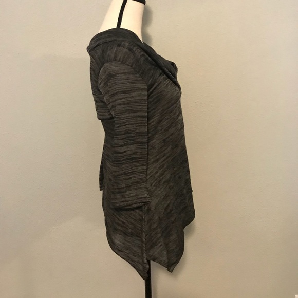  [Black N’ Blue] Black Flow Top - Picture 3 of 6